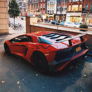 Aventador